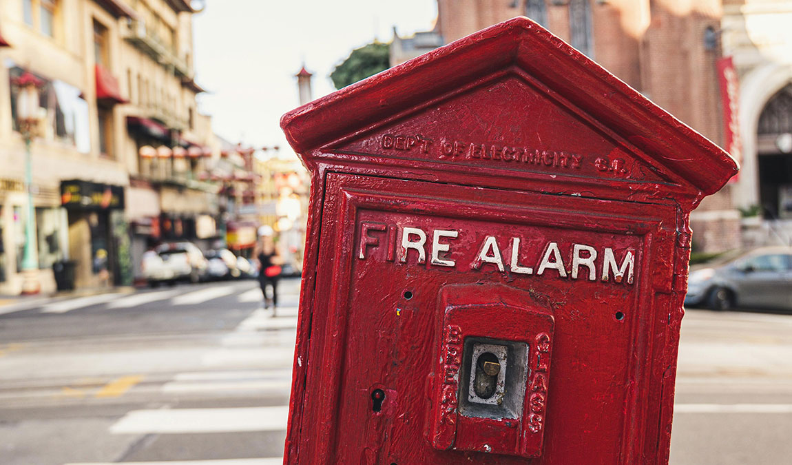 alarm-scams-online-trading